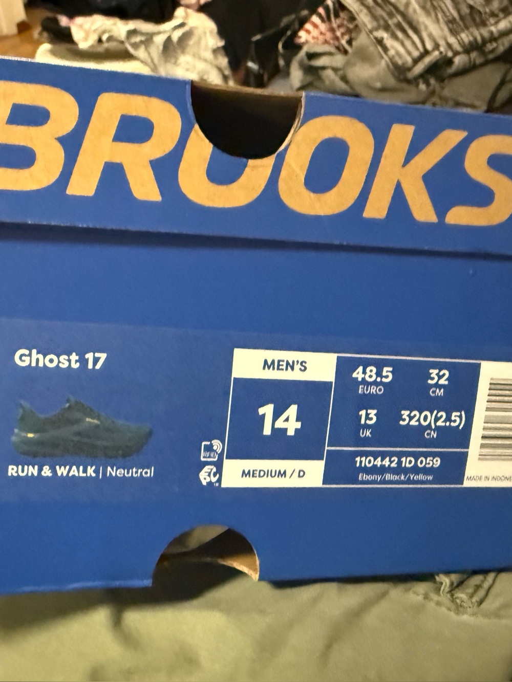 Brooks Black and White Men's Running Shoes